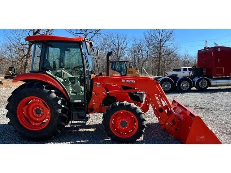 2020 Kubota M7060 MFWD